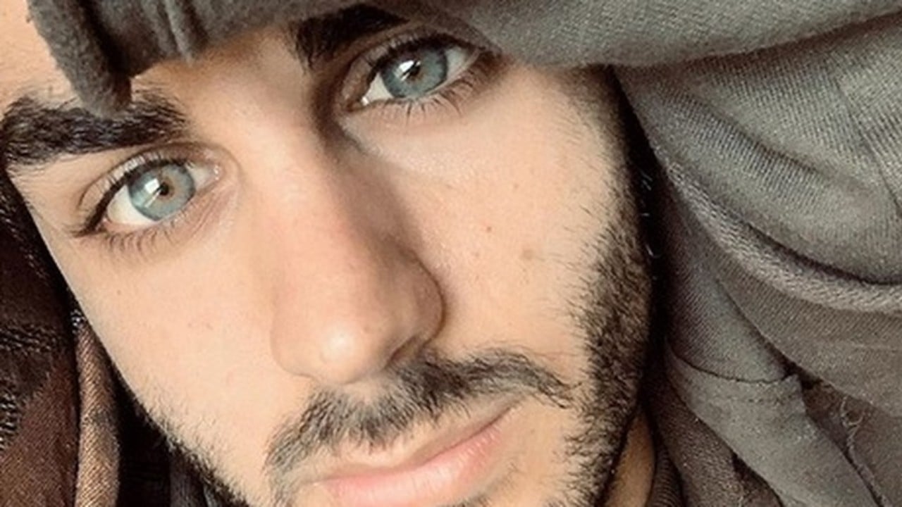 Amici, Alberto Urso parla per la prima volta della sua storia d'amore: "Non volevo che lo spettacolo continuasse senza lei"