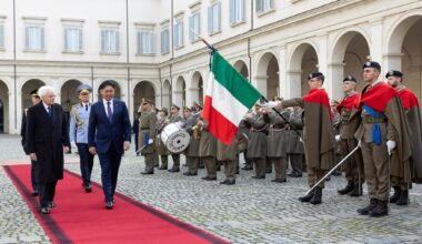 Governo in imbarazzo per l’ammiraglio Cavo Dragone, la Lega lo attacca - la Repubblica