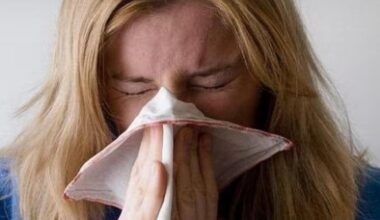 Aumentano i virus respiratori: in una settimana 40 mila casi. Il picco previsto a fine dicembre - La Stampa