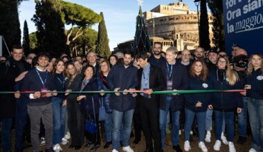 Atreju, più star della tv e meno feticci di destra. Applausi per Gualtieri - la Repubblica