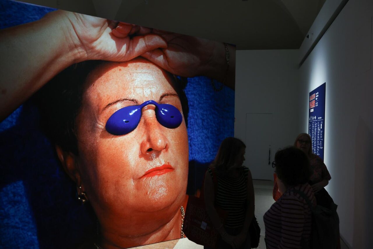 Martin Parr, e quei pezzi di realtà satura che che ci sembrano una foto di Martin Parr