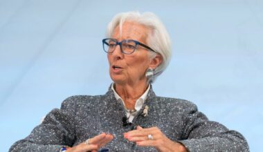 Asset russi congelati per l'Ucraina, la BCE frena la Commissione UE | Il Fatto Quotidiano