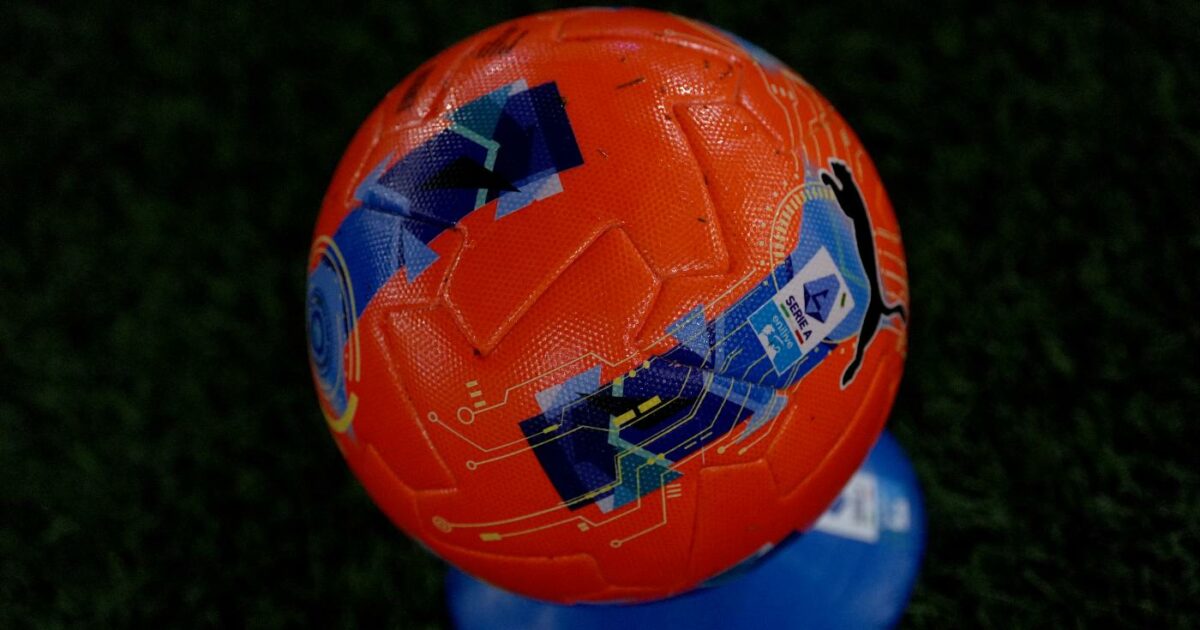 Serie A, il flop del pallone arancione: sarà ritirato