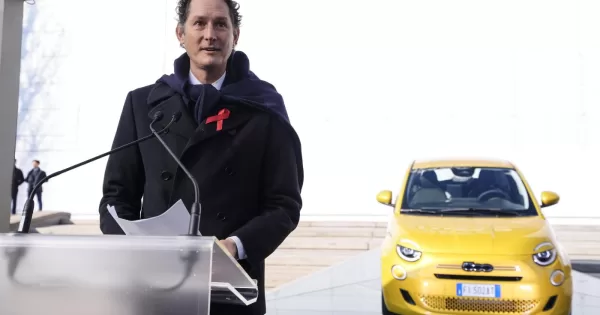 Exor in calo, Stellantis in bilico, Gedi in vendita