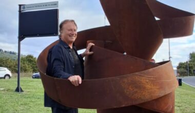 Addio allo scultore Bettino Francini, quelle opere dedicate alla strage nazifascista di Civitella