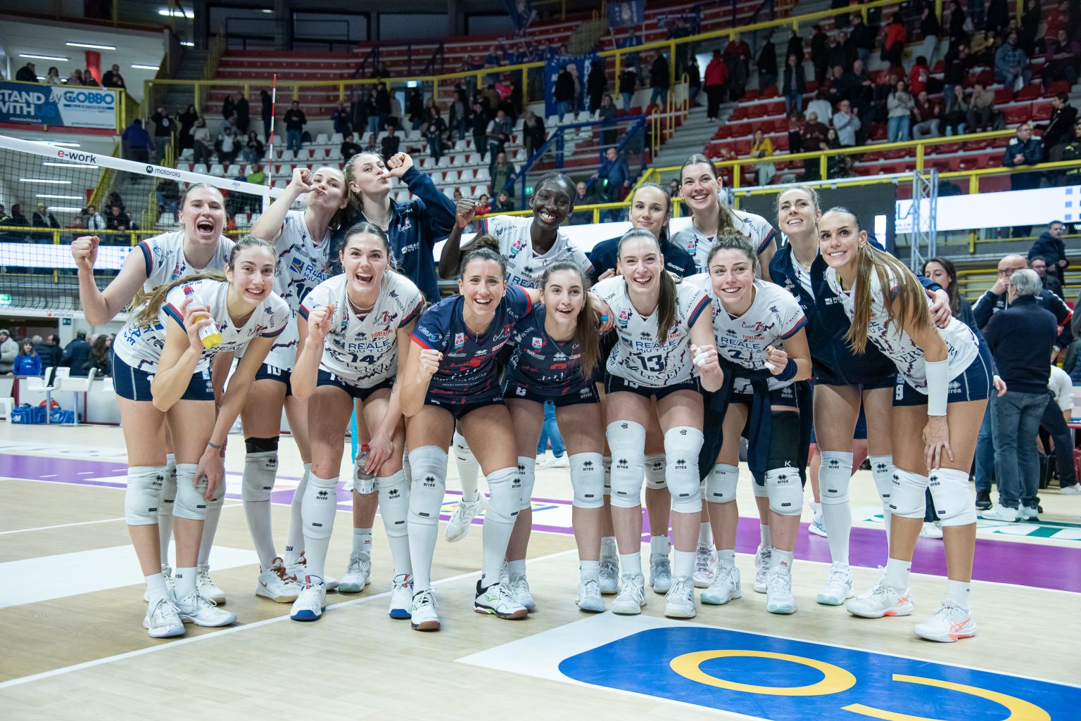 La Reale Mutua Fenera Chieri ’76 conquista a Busto gli ultimi tre punti del 2025 – Lega Pallavolo Serie A Femminile