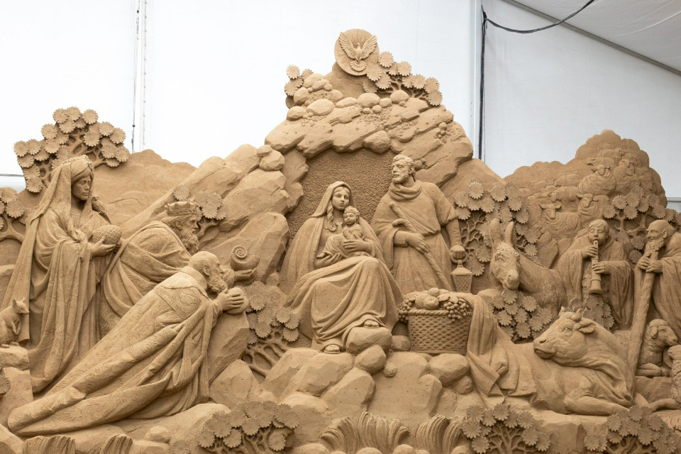 L'effimera bellezza dei Presepi di sabbia