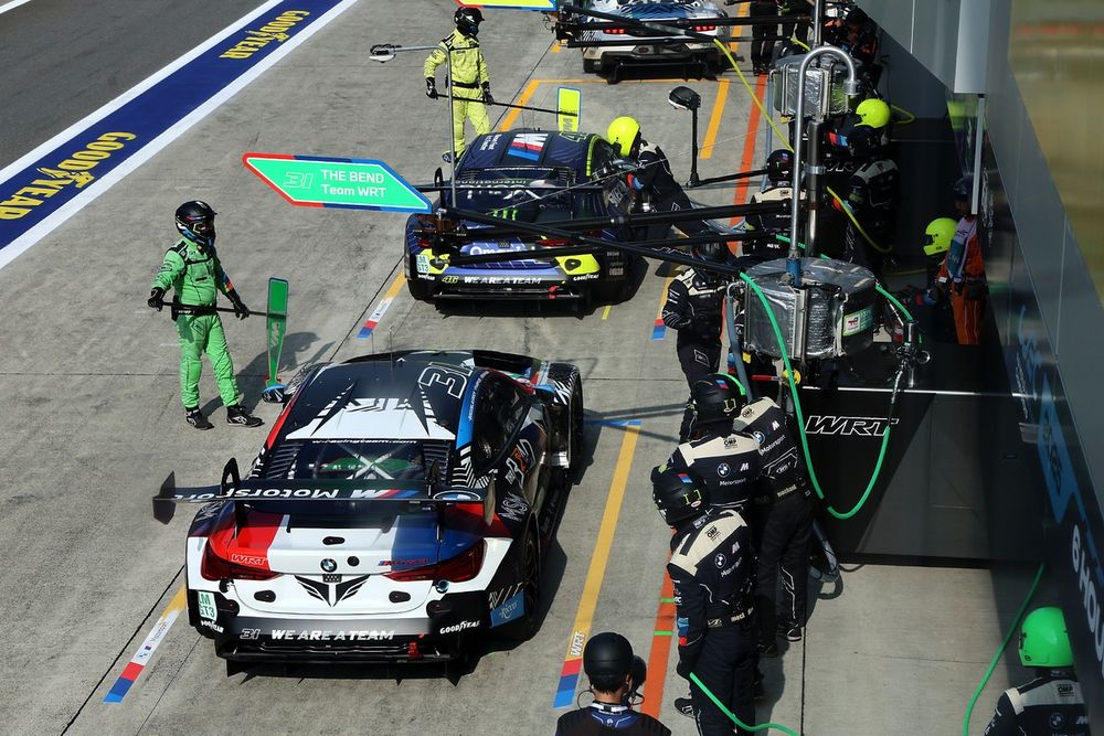 #31 The Bend Team WRT BMW M4 LMGT3: Yasser Shahin, Timur Boguslavskiy, Augusto Farfus, #46 Team WRT BMW M4 LMGT3: Ahmad Al Harthy, Valentino Rossi, Kelvin Van Der Linde