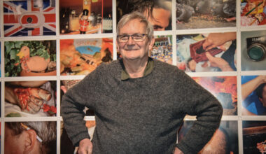 È morto il grande fotografo inglese Martin Parr - Ultima ora