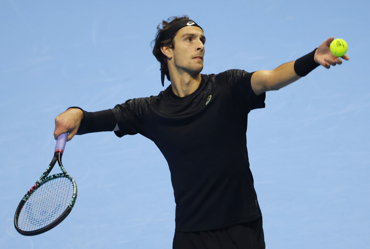 Musetti torna in campo stasera: esibizione a Caen con Gaston