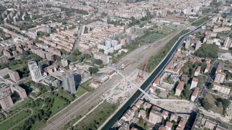 AOUMM, Ponte ciclopedonale San Cristoforo. Photo ©Fabio Petronilli