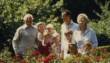 Eredità Agnelli, il quadro di De Chirico da 7 milioni e i mancati controlli del ministero. La pista che porta in Marocco