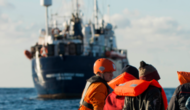 Il ministro Piantedosi e il bilancio del 2025: «Rimpatri raddoppiati e sbarchi dimezzati. Terrorismo, espulsi in 200»