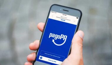PagoPa (e App Io) cambiano padrone: Zecca e Poste rilevano dal Mef la società dei pagamenti digitali