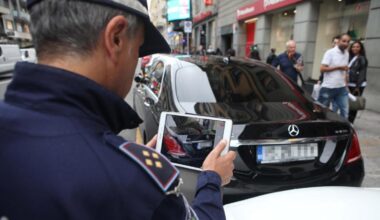 Rc auto e diesel in aumento da gennaio, ma i rincari delle multe vengono «congelati»: cosa cambia per gli automobilisti dal 2026