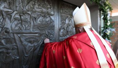 Giubileo: un anno fa Papa Francesco apriva la Porta Santa, dal 25 dicembre i riti per le chiusure