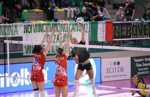 al PalaCoim liquidata Modena per 3-0