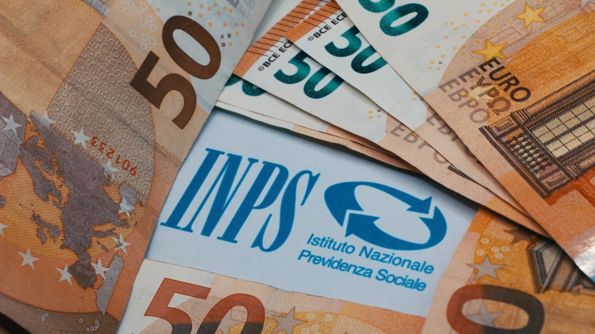 Pensioni anticipate, tempi più lunghi fino a 6 mesi, il riscatto della laurea varrà (molto) meno, il Tfr dei giovani, cosa cambia con la Manovra: le novità