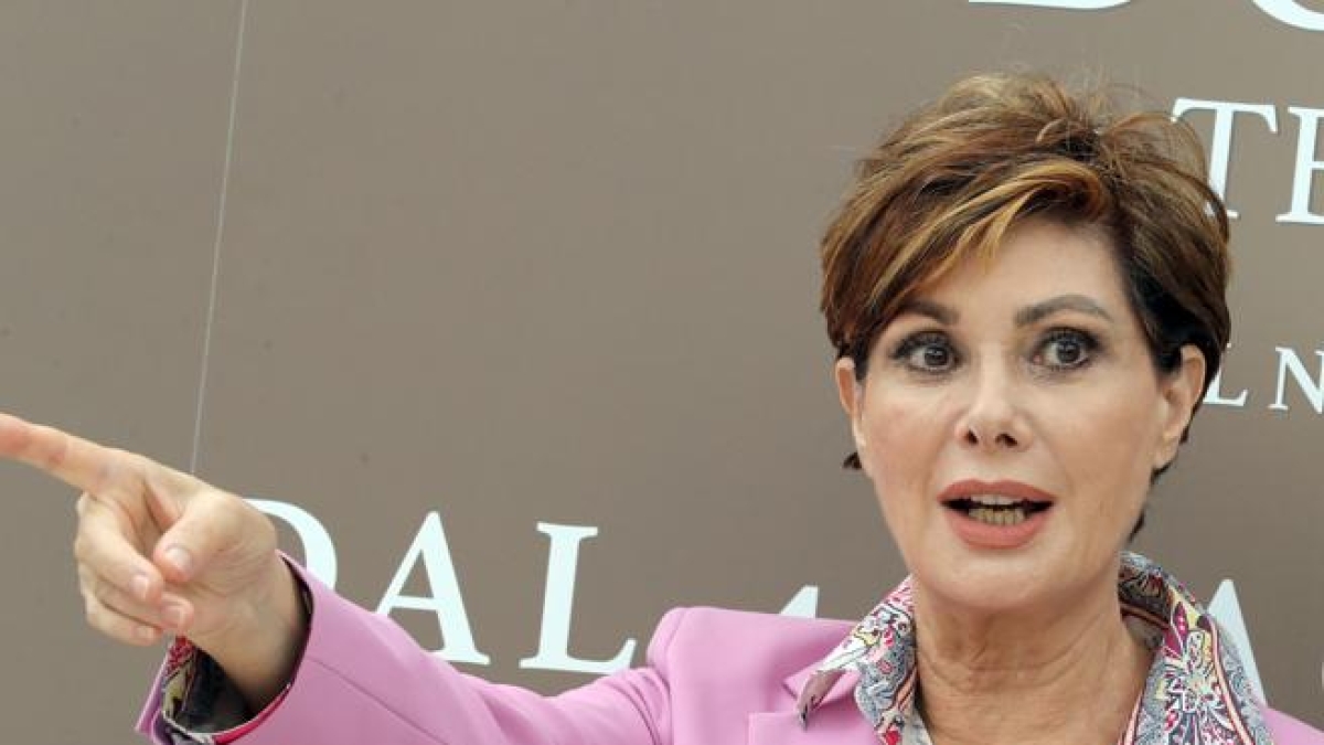 Edwige Fenech: il debutto sul grande schermo, l'amore durato 18 anni con Luca Cordero di Montezemolo, il figlio che ha cresciuto da sola, 7 segreti