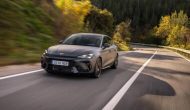 Cupra Leon VZ 325: la prova della compatta sportiva a trazione anteriore