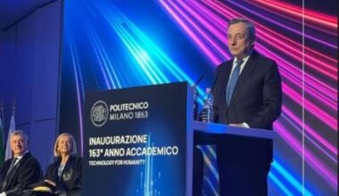 Draghi al Politecnico di Milano: «L'Ue adotti l'intelligenza artificiale su larga scala o sarà stagnazione. Ridurre il divario con Usa e Cina»