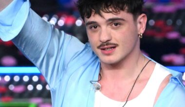 Olly nominato dal «New York Times»: «Balorda Nostalgia» è tra le più grandi hit del 2025 in Italia