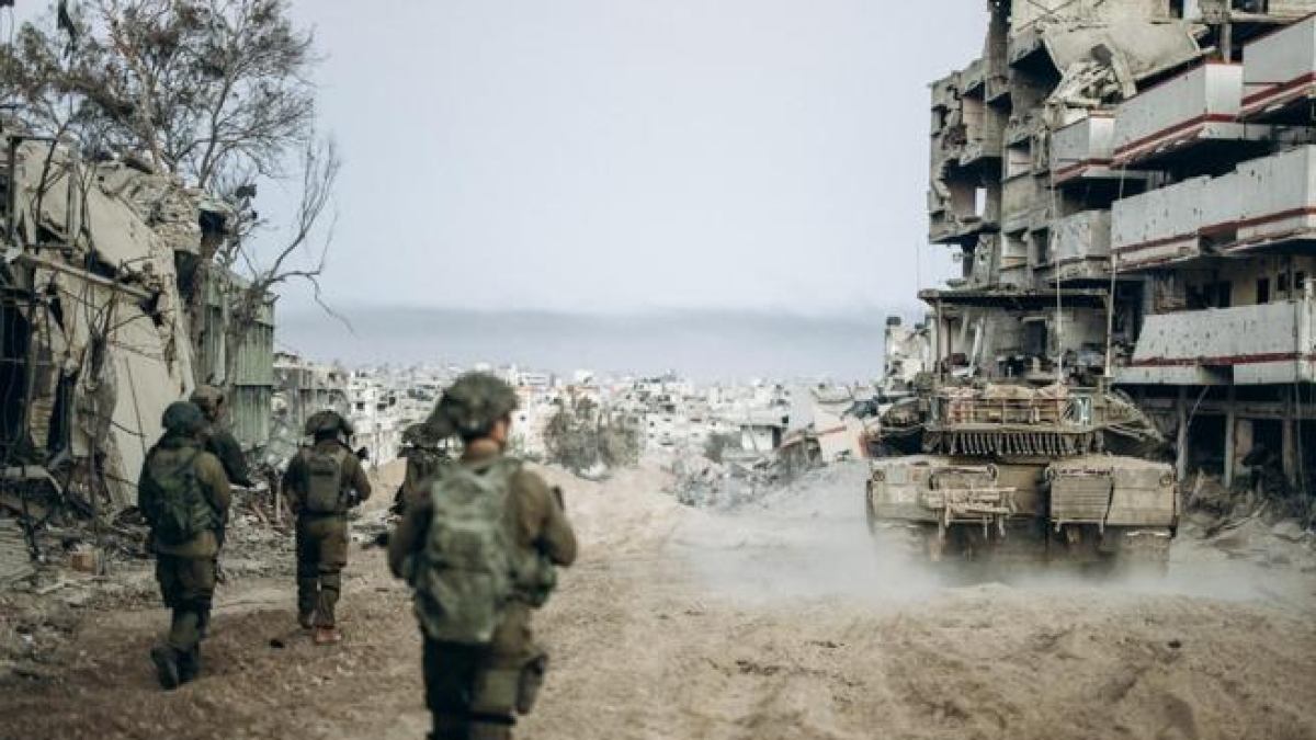 Off The Record | Indonesia, Azerbaigian, Pakistan e Marocco pronti a mandare truppe a Gaza. Il veto israeliano sulla Turchia