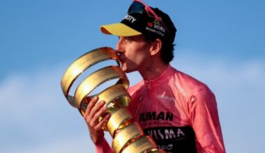 Il Giro, lo zainetto rosa e il bambino deriso