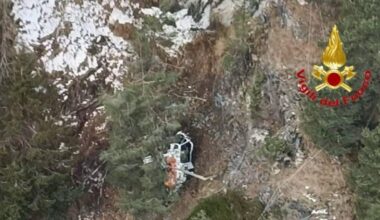 Valtellina, caduto elicottero con tre persone a bordo: si cercano i passeggeri. Lavoravano sulla frana di Lanzada