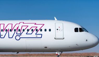 Voli low cost, il ceo di Wizz Air: «Saremo la seconda compagnia in Italia, guerra dei prezzi con Ryanair»