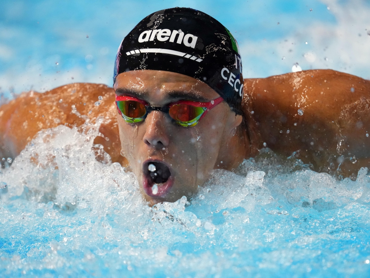 Europei in vasca corta, Ceccon fenomenale: è medaglia d'oro nei 100 dorso, Quadarella d'argento negli 800 stile