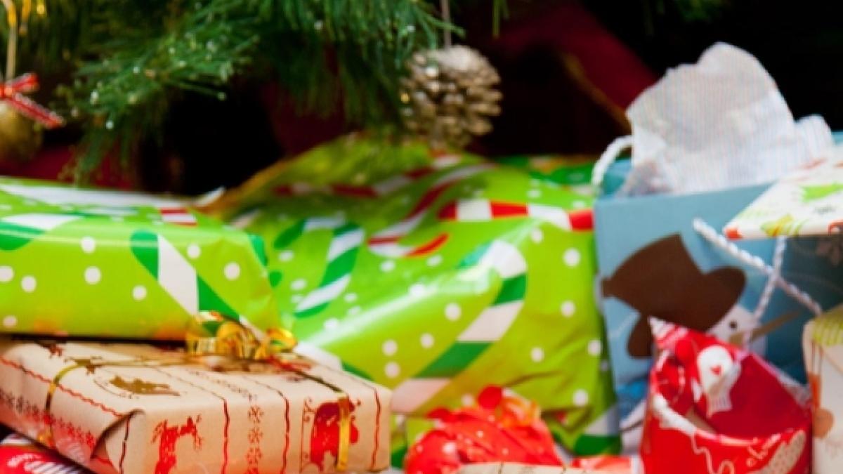 Confcommercio, con l’arrivo delle tredicesime consumi fino a 50 miliardi: 1.064 euro di spesa a famiglia