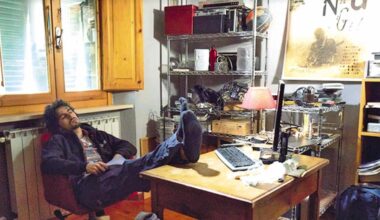 Il racconto della mamma di un hikikomori: «Non capivo mio figlio, ho scambiato il suo disagio profondo con un problema dell'adolescenza. In quarta liceo è precipitato in un gorgo»