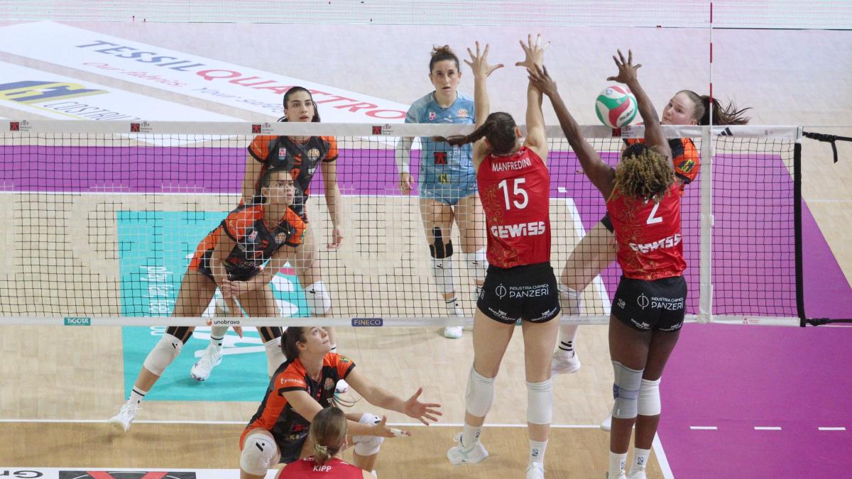 Volley donne: Macerata-Bergamo 3-2 | Gazzetta.it