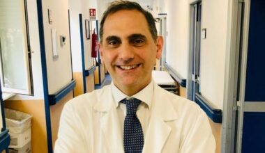 Chi è Roberto Palumbo, fra atteggiamenti da rockstar e deliri di onnipotenza. «Non prende il referto? È firmato da me»