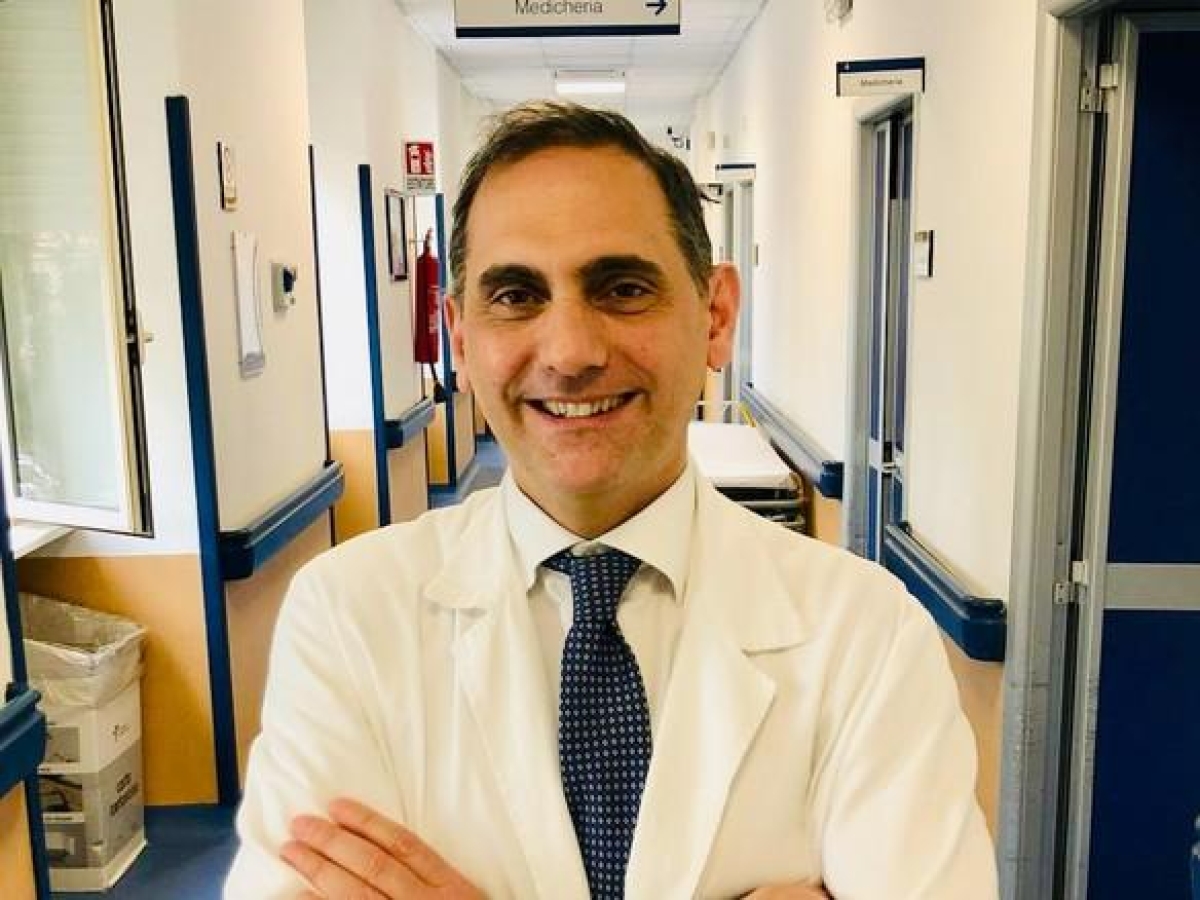 Chi è Roberto Palumbo, fra atteggiamenti da rockstar e deliri di onnipotenza. «Non prende il referto? È firmato da me»