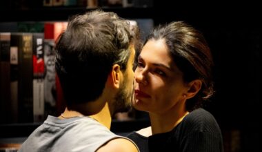 Anna Valle dà «Scandalo» sul palco del Manzoni: «Non farei altro che teatro. Aspettavo questo personaggio "spinto"»