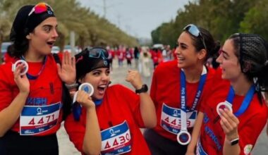Iran, le maratonete senza velo: «Eravamo in 2000, non potete fermarci tutte»
