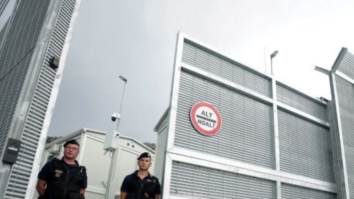 Migranti ed espulsioni: intesa al Consiglio Ue. E i Paesi considerati sicuri sono 7