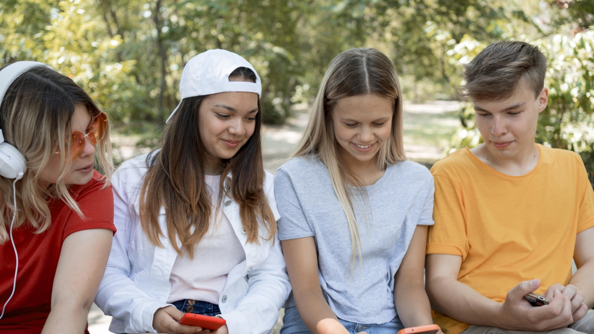 In Australia è scattato il divieto social per i minori di 16 anni: ora anche altri Paesi vogliono imitare la legge