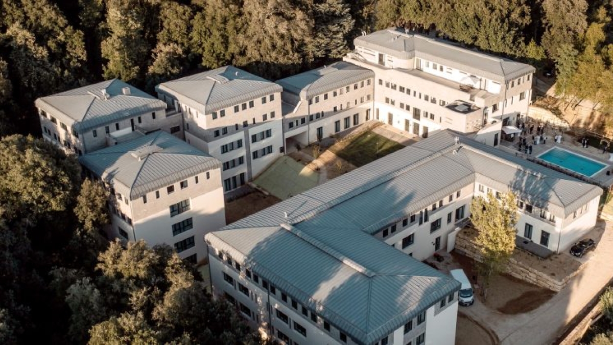 Residenze «senior», avanza la richiesta (e il business) di una casa diversa: con servizi, comunità e cultura per over 65