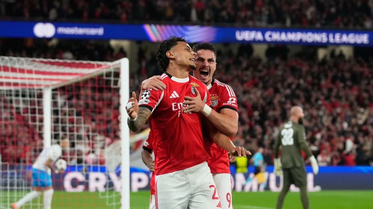 Benfica-Napoli risultato 2-0: Mourinho dà una sonora lezione a Conte