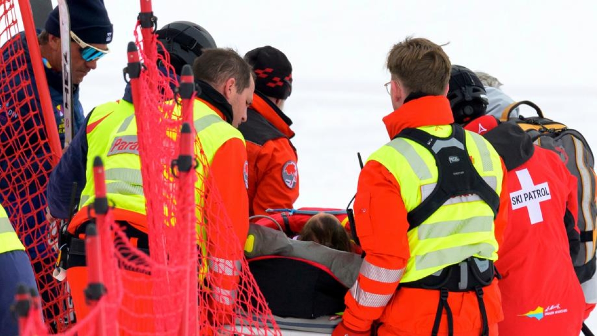 Sci, Michel Gisin cade in prova discesa St. Moritz a 110 km/h: sarà operata al collo a Zurigo