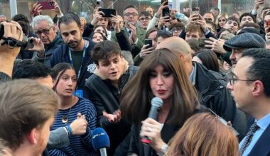 Bernini contestata dagli studenti di Medicina ad Atreju: «Col semestre filtro rischiamo di perdere l'anno». La replica: «Siete dei poveri comunisti»