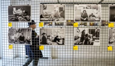 Milano, i primi 50 anni di Radio Popolare: la diretta dal G8 di Genova, la morte di Fausto e Iaio, l'intervista a Mambro. «Questo compleanno un orgoglio»