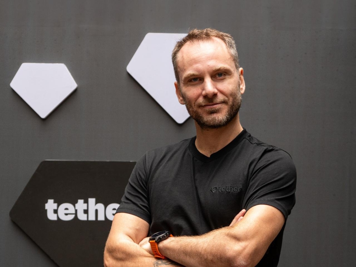 Tether, offerta a Exor per l'acquisto della Juventus: «Investiremo un miliardo di euro». La replica: «Non è in vendita»