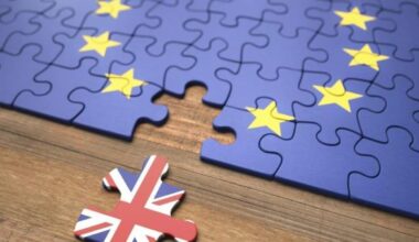 Regno Unito, la frenata britannica è più seria del previsto (tagli ai tassi e crescita zero): perché riguarda anche noi