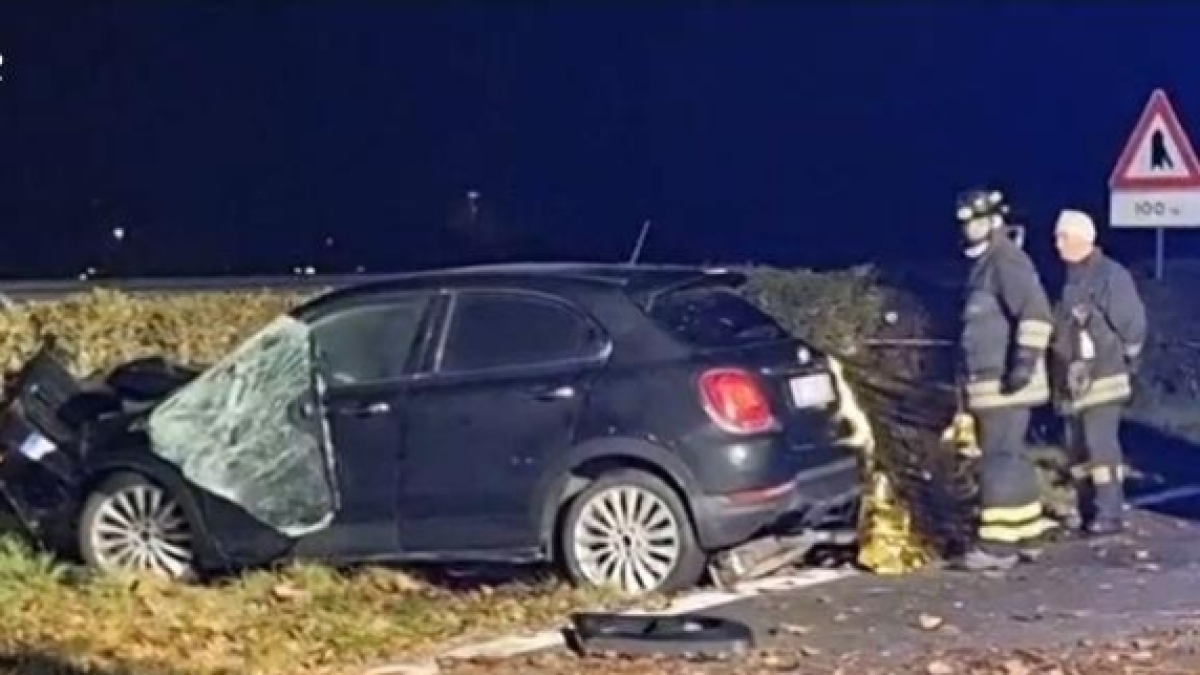 Neonata investita sulla Torino-Aosta, l'autista del furgone: «Sono sceso e ho visto il bollo sulla fiancata, ho avuto paura e sono fuggito. E ho raccontato di aver colpito un cinghiale»