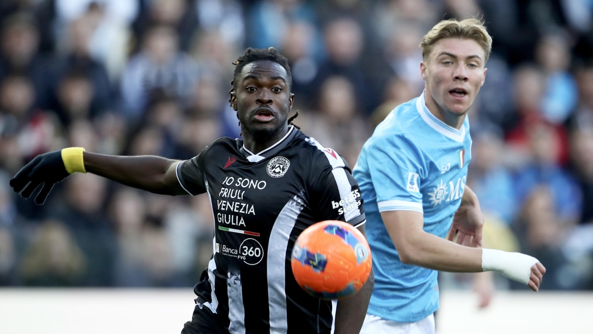 Il Napoli affonda a Udine e perde il primato, gol di Ekkelenkamp