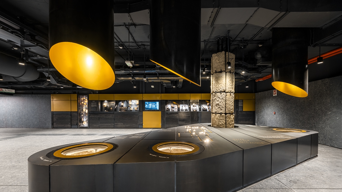 Roma: attiva l'allarme antincendio durante una lite nella nuova stazione Colosseo, panico in metro C. Atac: «Lo denunciamo»